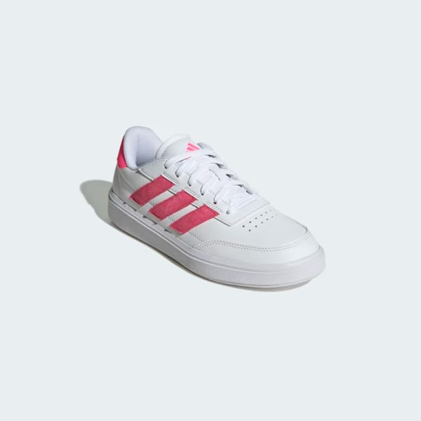 zapatillas-adidas-courtblock-IF6463-color blanco con rayas color rojo