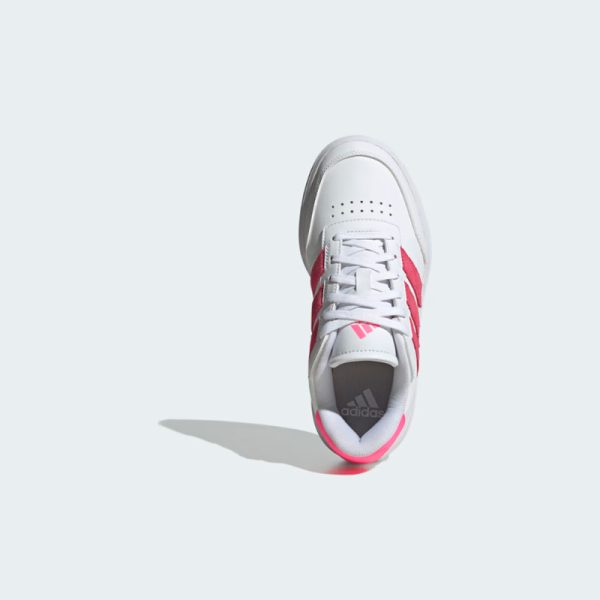 zapatillas-adidas-courtblock-IF6463-color blanco con rayas color rojo